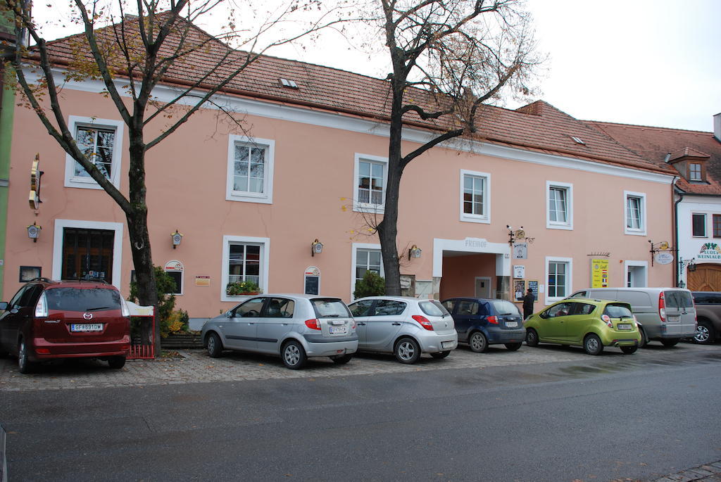 Gasthof Ludl Groß-Enzersdorf Exterior foto
